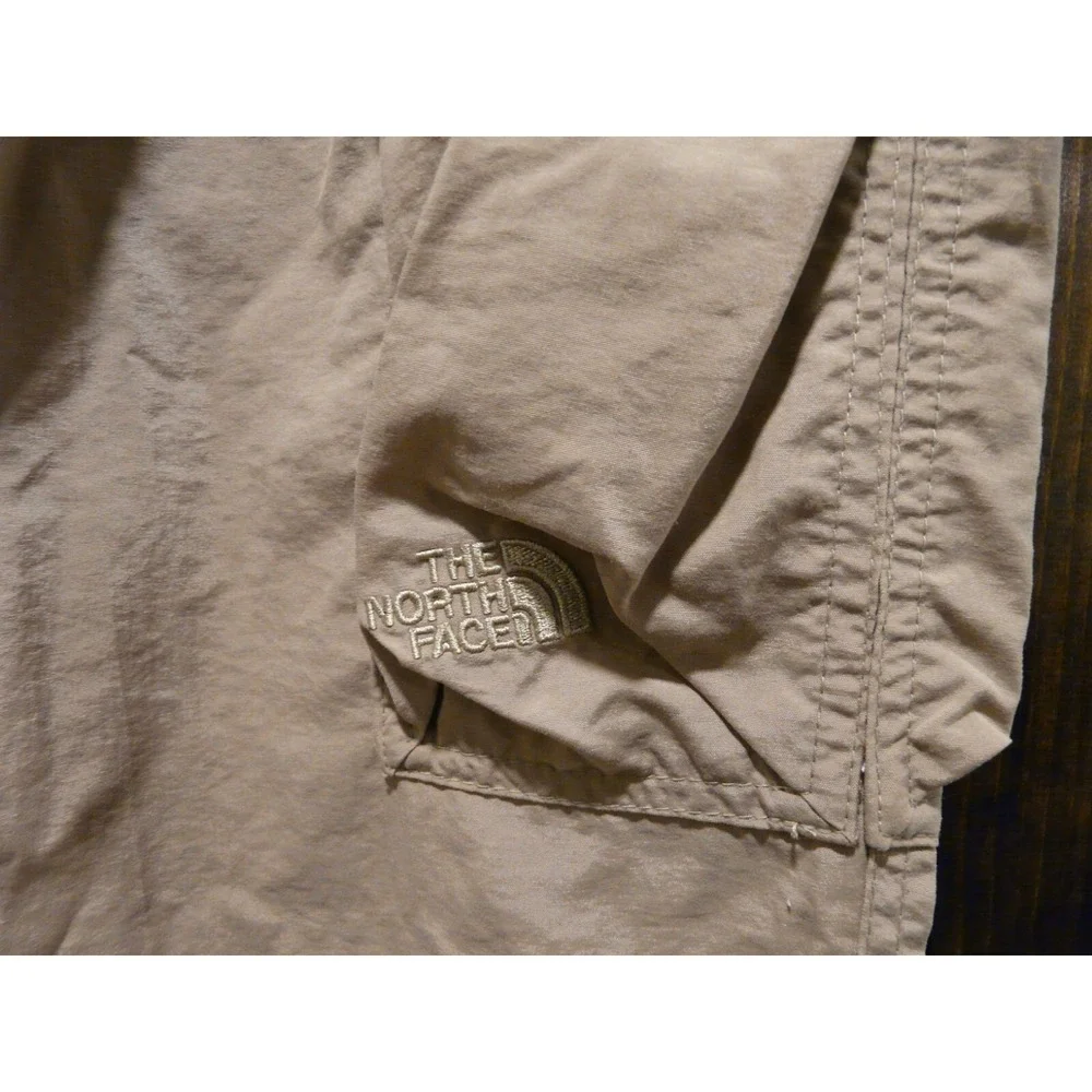 The North Face Cargo Pants Mens Large Short Tan Gorpcore Nylon Hiking Outdoor